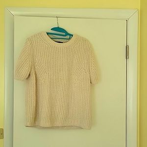 Banana Republic Creme Knit Sweater in Large